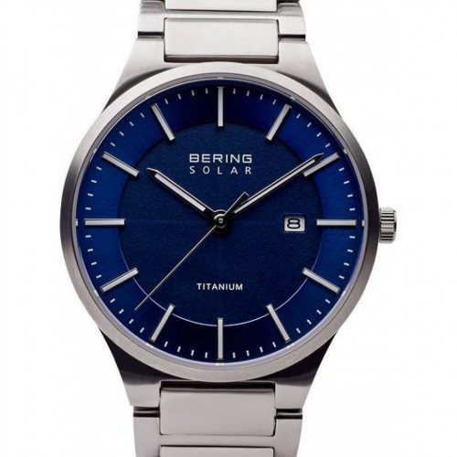 Bering 15239-777 solar men`s 39mm 10ATM