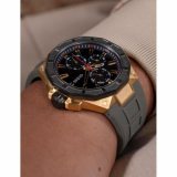 Guess GW0803G1 R2